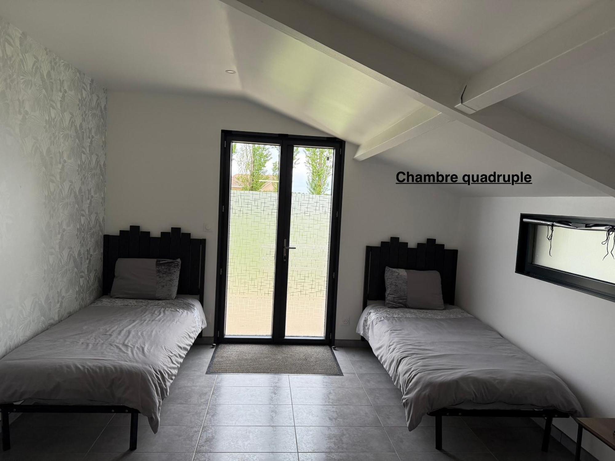 Parc De La Charmille Bed & Breakfast Saint-Etienne-sur-Reyssouze Ngoại thất bức ảnh